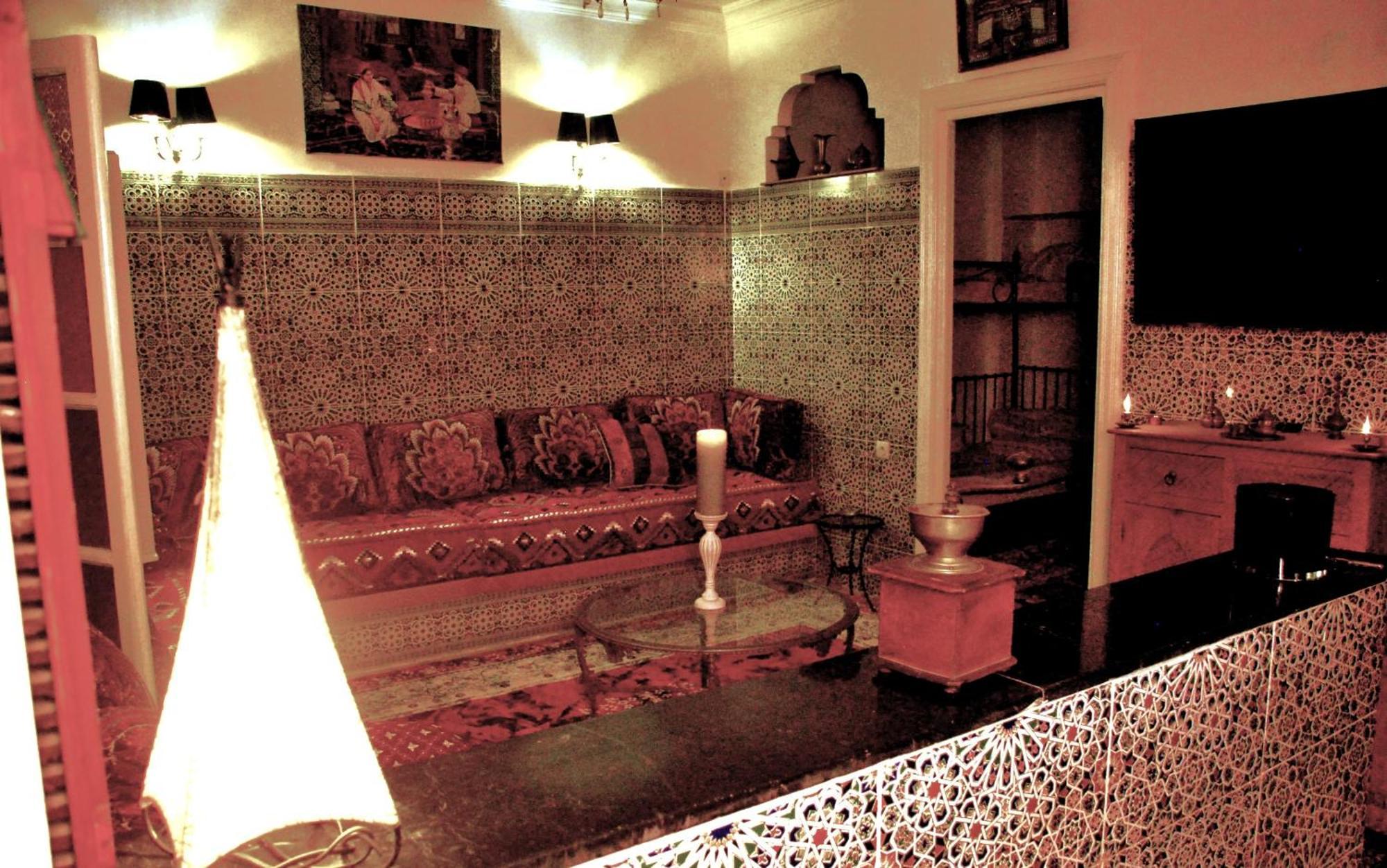 Dar Lghzal Special Offer In Rabat Winner Of Guest Experience 2025 Awards Traditional Sahrawi And Berber Privative Villa With Swimming Pool Jacuzzi Sea View And On Site Restaurant Ideal For Family And Groups In Rabat'S Center No Car Required Esterno foto